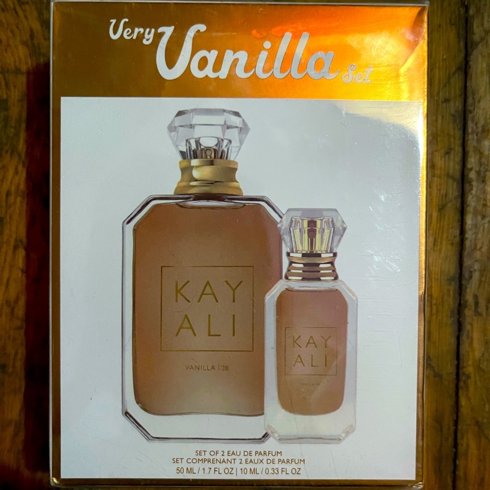 LAST ONE!! NIB!!DISCONTINUED Kayali Vanilla/28 EDP Set!!!